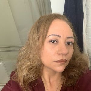 Meet your Posher, Manuela